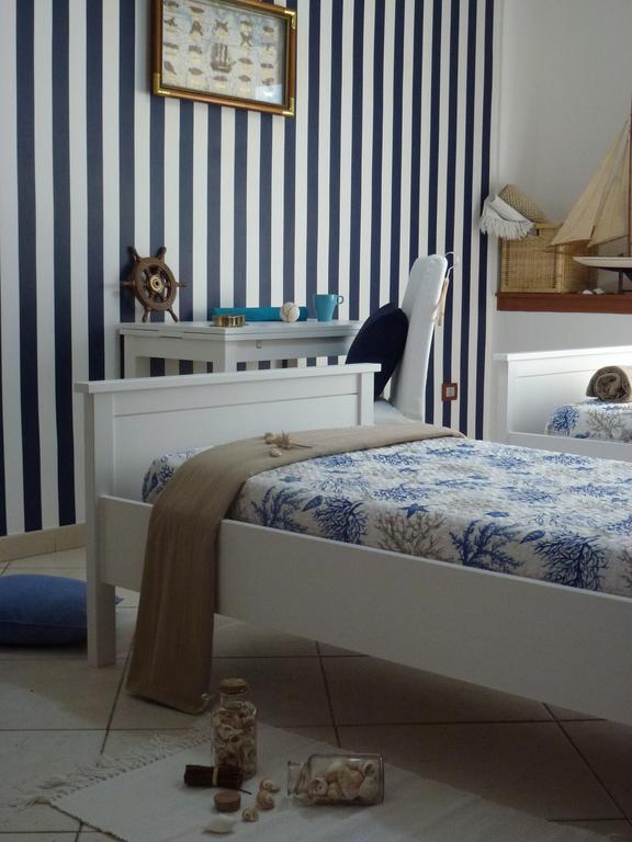 Suite Blue Marine Tarent Pokój zdjęcie